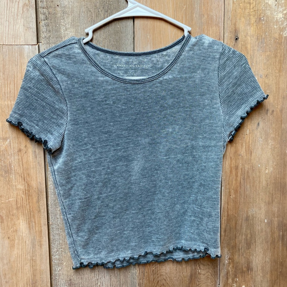 American Eagle Cropped Tee